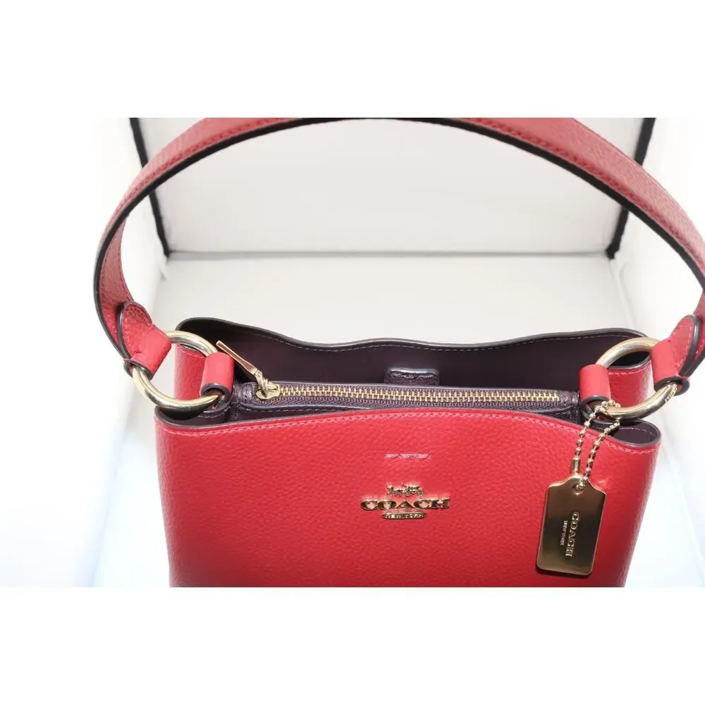 Coach 1011 small